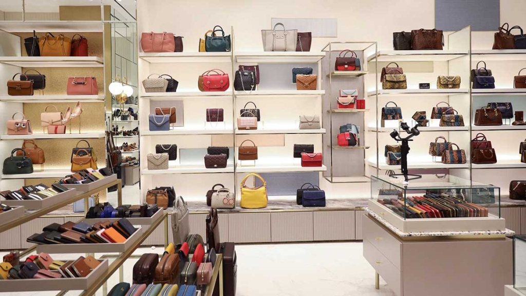 10 Must-Visit Fashion Boutiques in Dubai for Trendsetters - Dubai Local